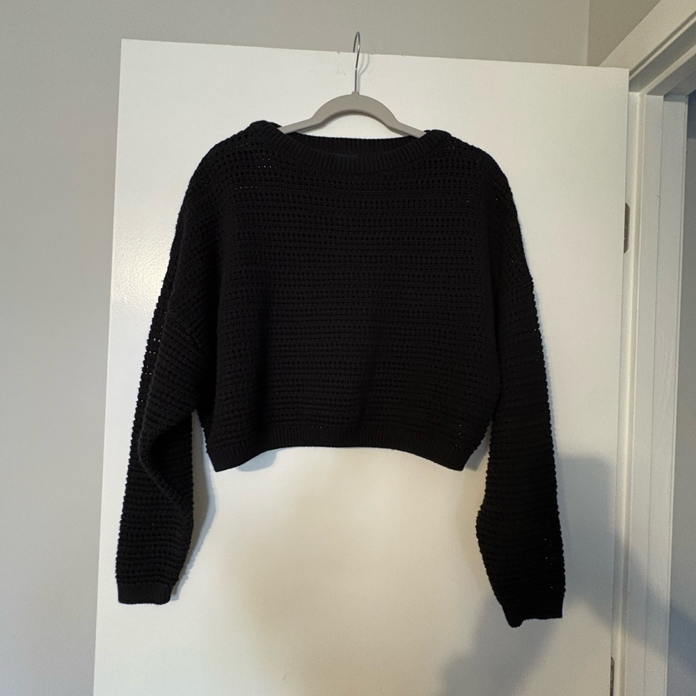 GAP Black Knit Crew Neck Sweater
